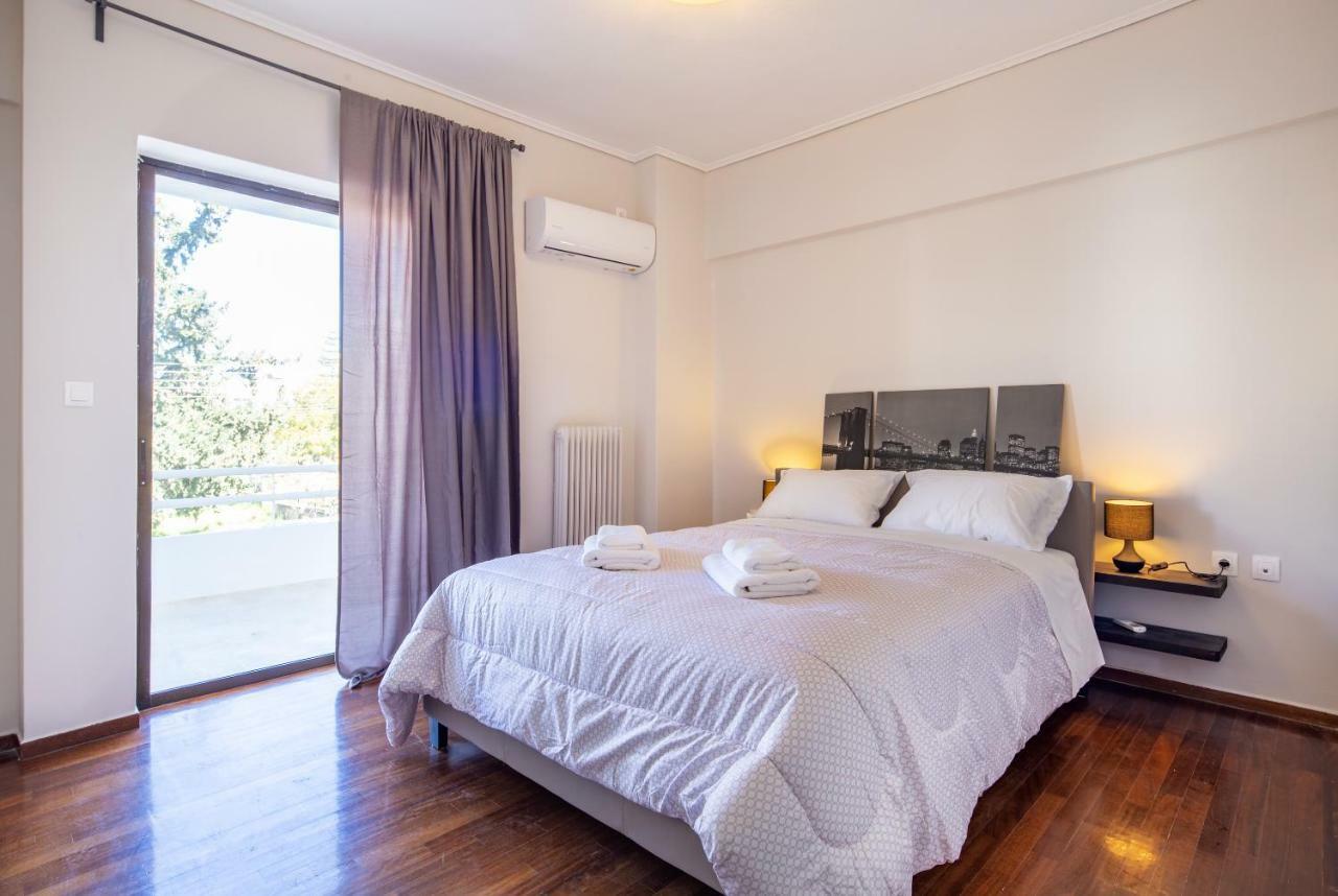 Kleio - Spacious Apartment In Glyfada Athens Luaran gambar