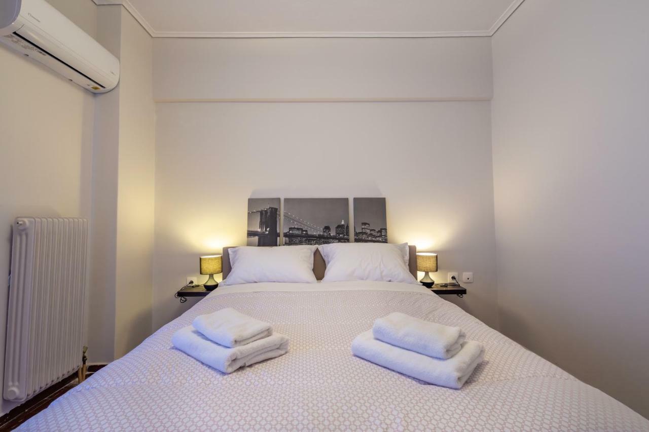 Kleio - Spacious Apartment In Glyfada Athens Luaran gambar
