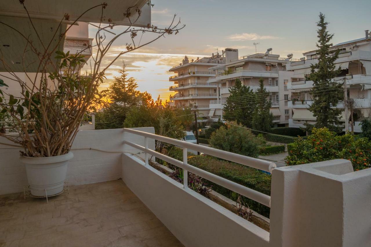 Kleio - Spacious Apartment In Glyfada Athens Luaran gambar