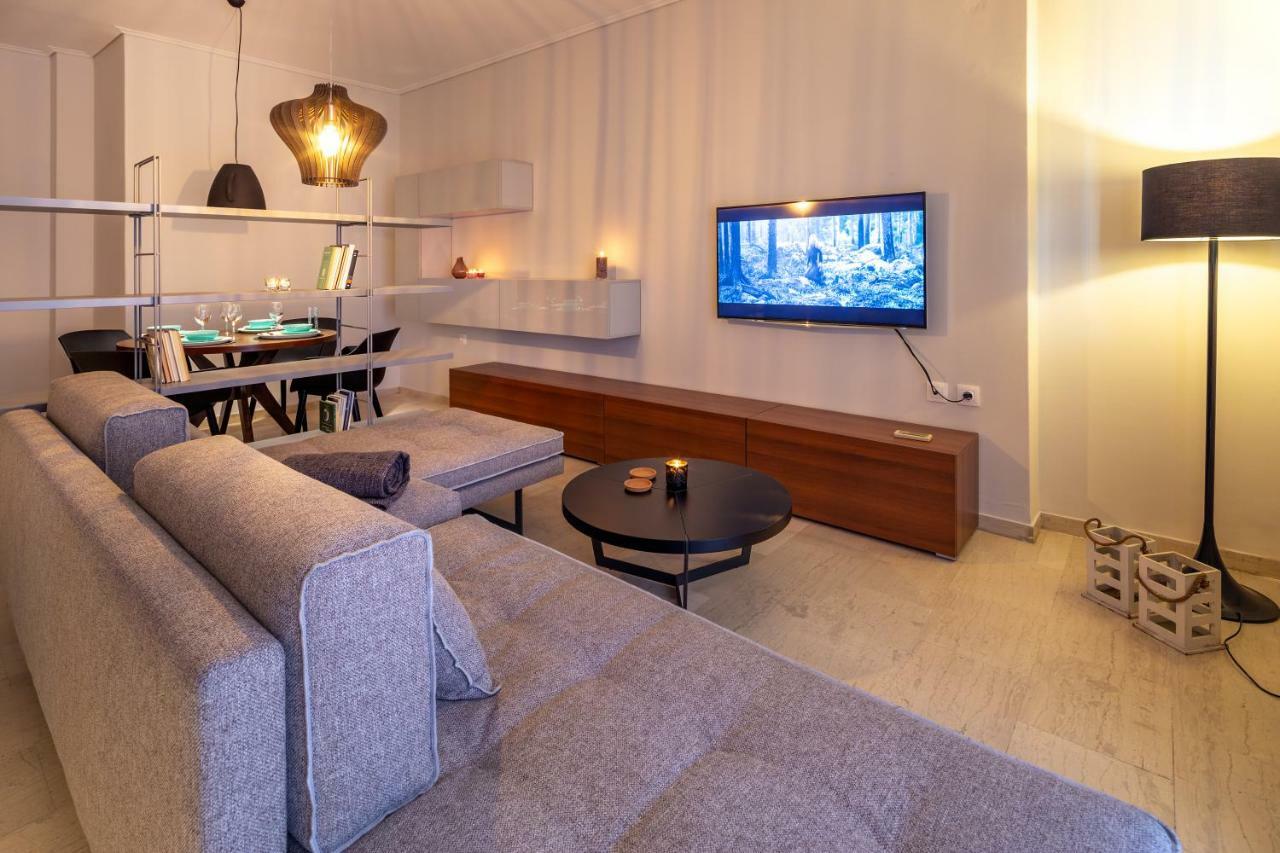 Kleio - Spacious Apartment In Glyfada Athens Luaran gambar